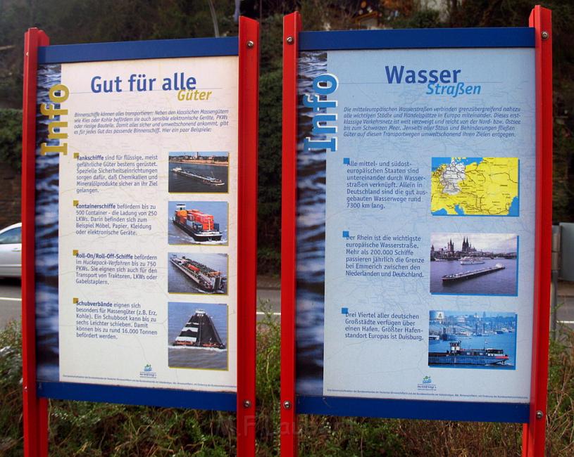 Schiff gesunken St Goarhausen Loreley P273.jpg